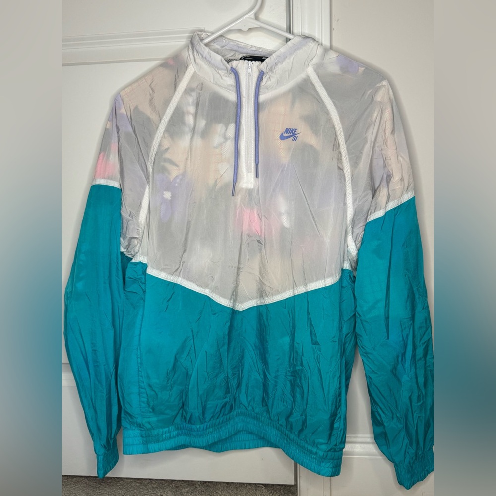Nike SB Pullover Windbreaker Jacket